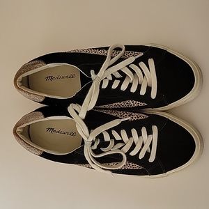 Madewell Womens Sidewalk black sneaker with calfhair stripe sz 8